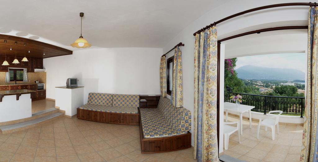 Ferienwohnung Marialice Dassia  Exterior foto
