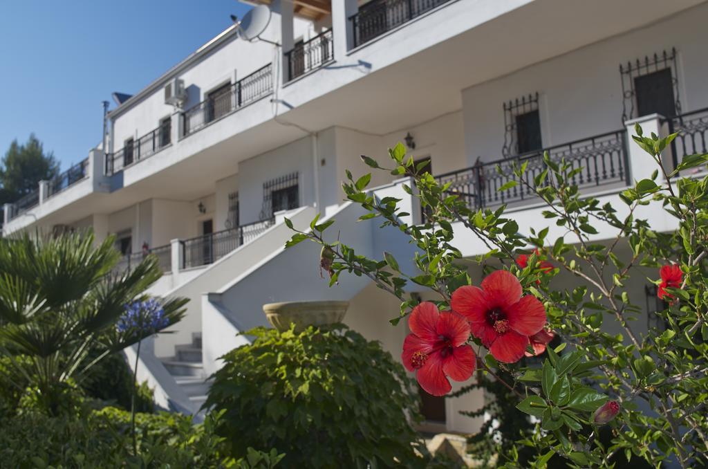 Ferienwohnung Marialice Dassia  Exterior foto